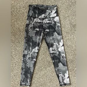 Cotton On (ibody) yoga leggings
